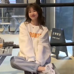 Early Autumn Letter Print Crew Neck Loose Sweatshirt and Jogger Pants Set
